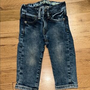 GAP Kids distreased Dark Skinny Blue Denim Jeans